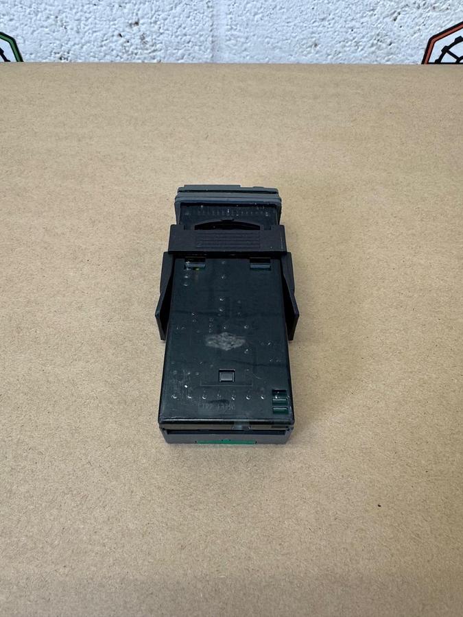 Used Cal Controls CAL-3200 Digital Temperature Controller