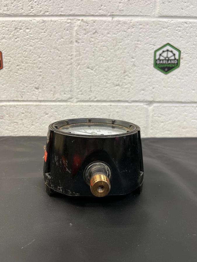 Used Ashcroft 6.119.525 Pressure Gauge 30PSI