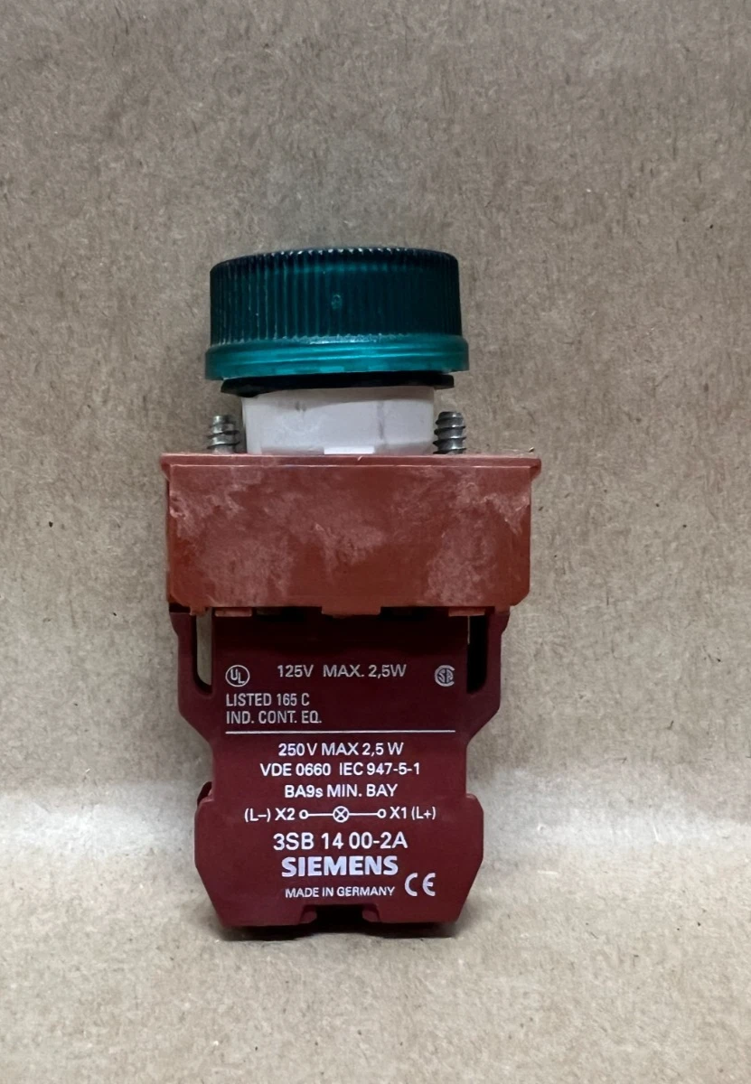 Used Siemens 3SB1400-2A Green Button Accessory Contact