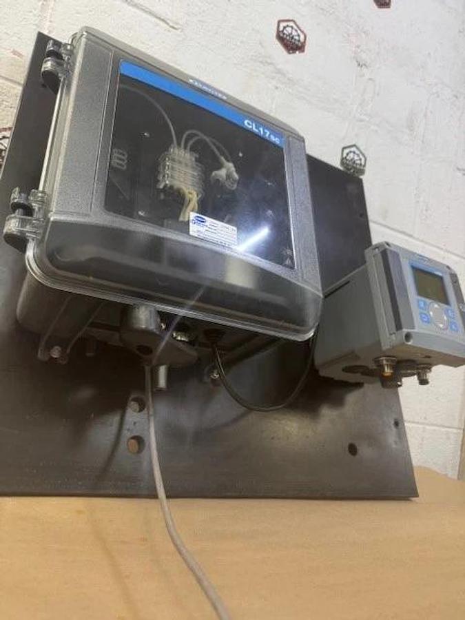Used Hach CL17SC Colorimetric Chlorine Analyzer, SC200 Universal Controller