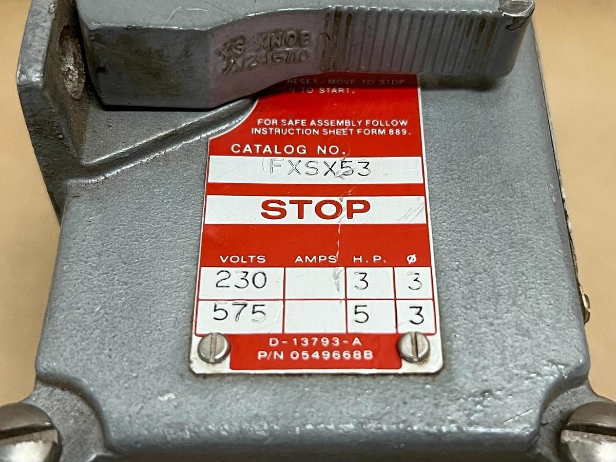 Used Killark FXSX53 Manual Motor Starter, 575V, 5Hp, Explosion Proof