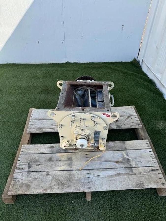 Used Clarke’s 12X12 Feeder FDRER12X12 Rotary Feeder