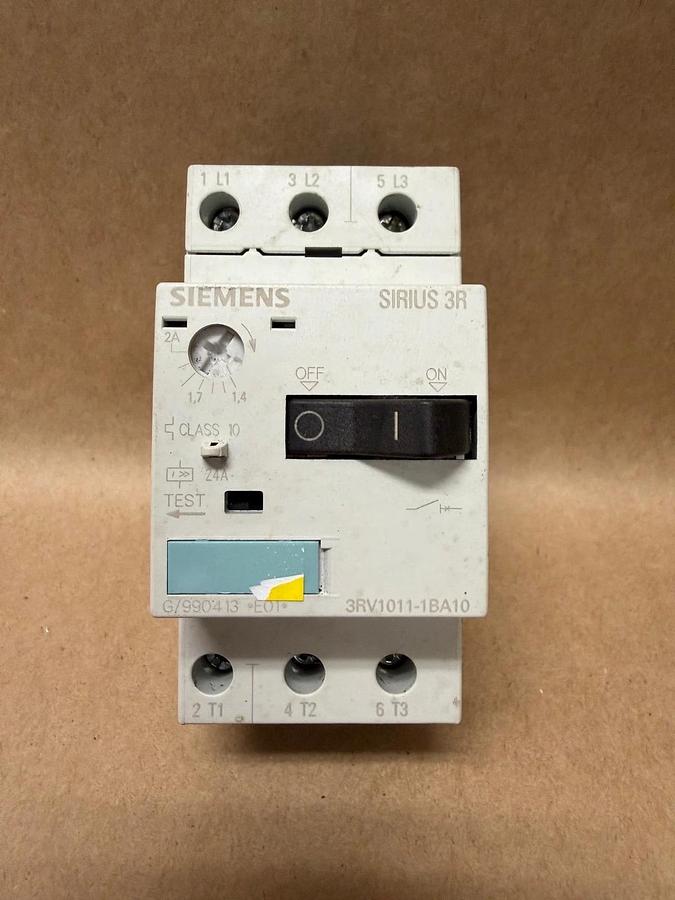 Used Siemens 3RV1011-1BA10 Motor Protection Circuit Breaker