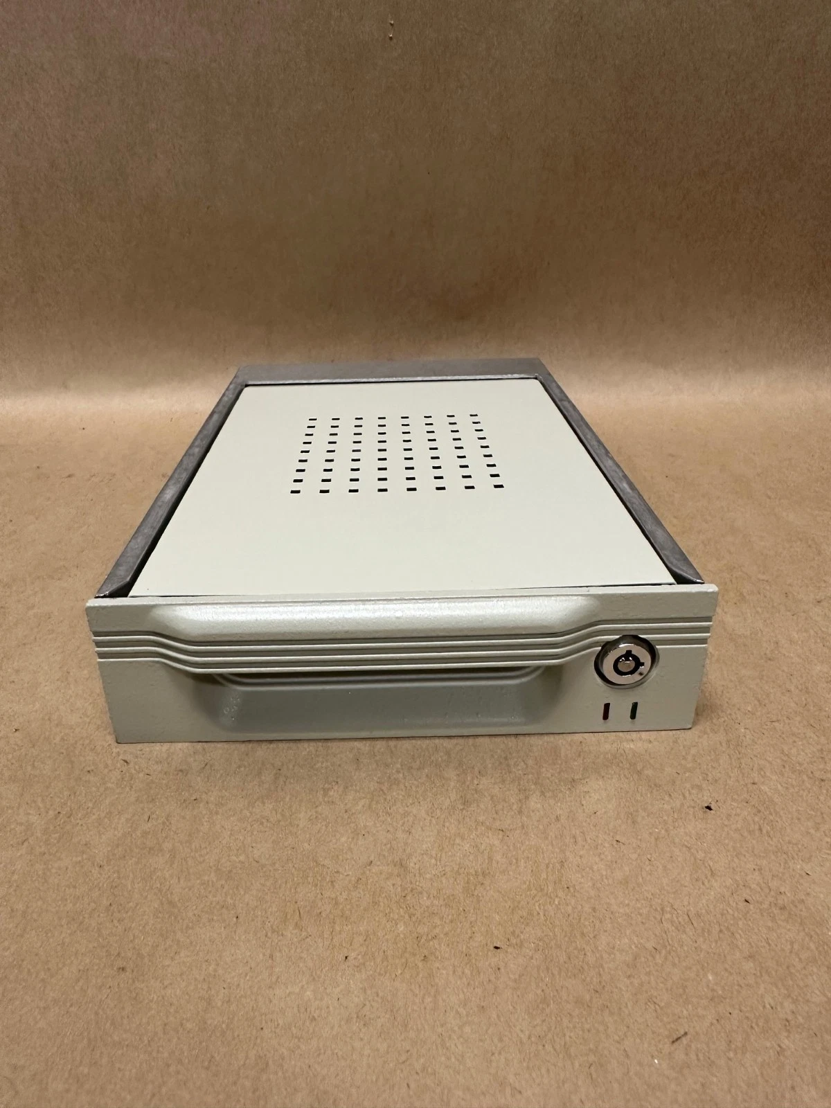 Used SI-024 Removable HDD Storage Kit