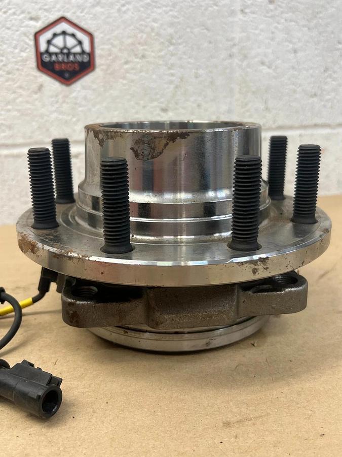 Used BT 515082 200425 Front Driver/ Passenger Wheel Hub Bearing