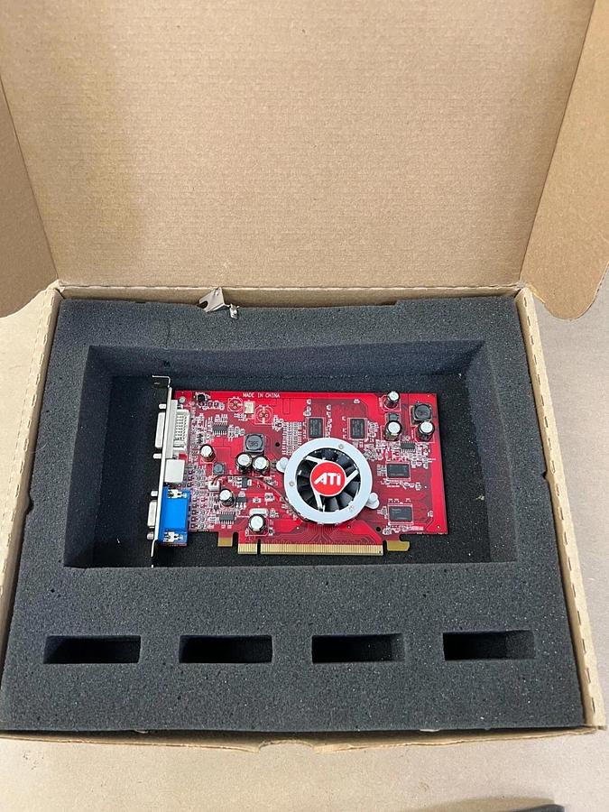 Used ATI VCO RADEON X1050 Video Card
