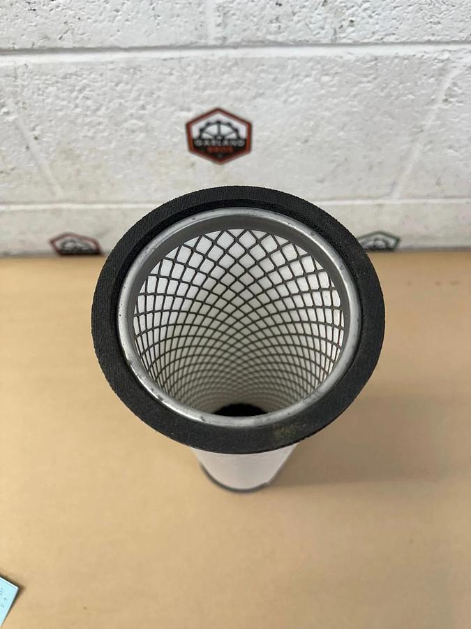 Used NAPA 6560 Gold Air Filter *NEW*