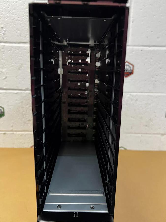 Used HP QR490-63012 Hard Drive Expansion Enclosure