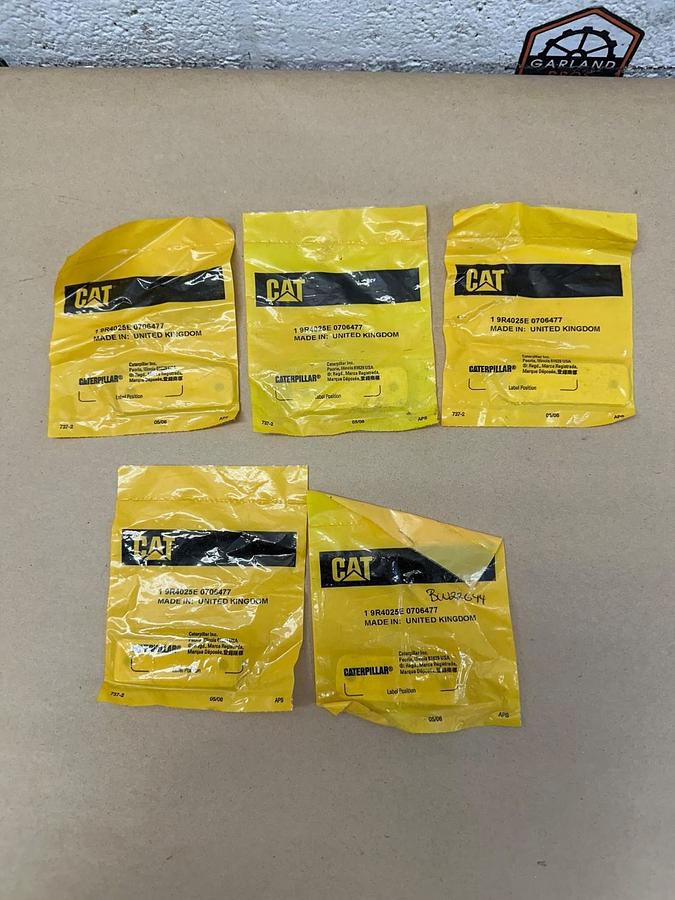 Used CAT 9R-4025 3mm Thick Operator Cabin Window Catch Spacer, Qty 5 *NEW*