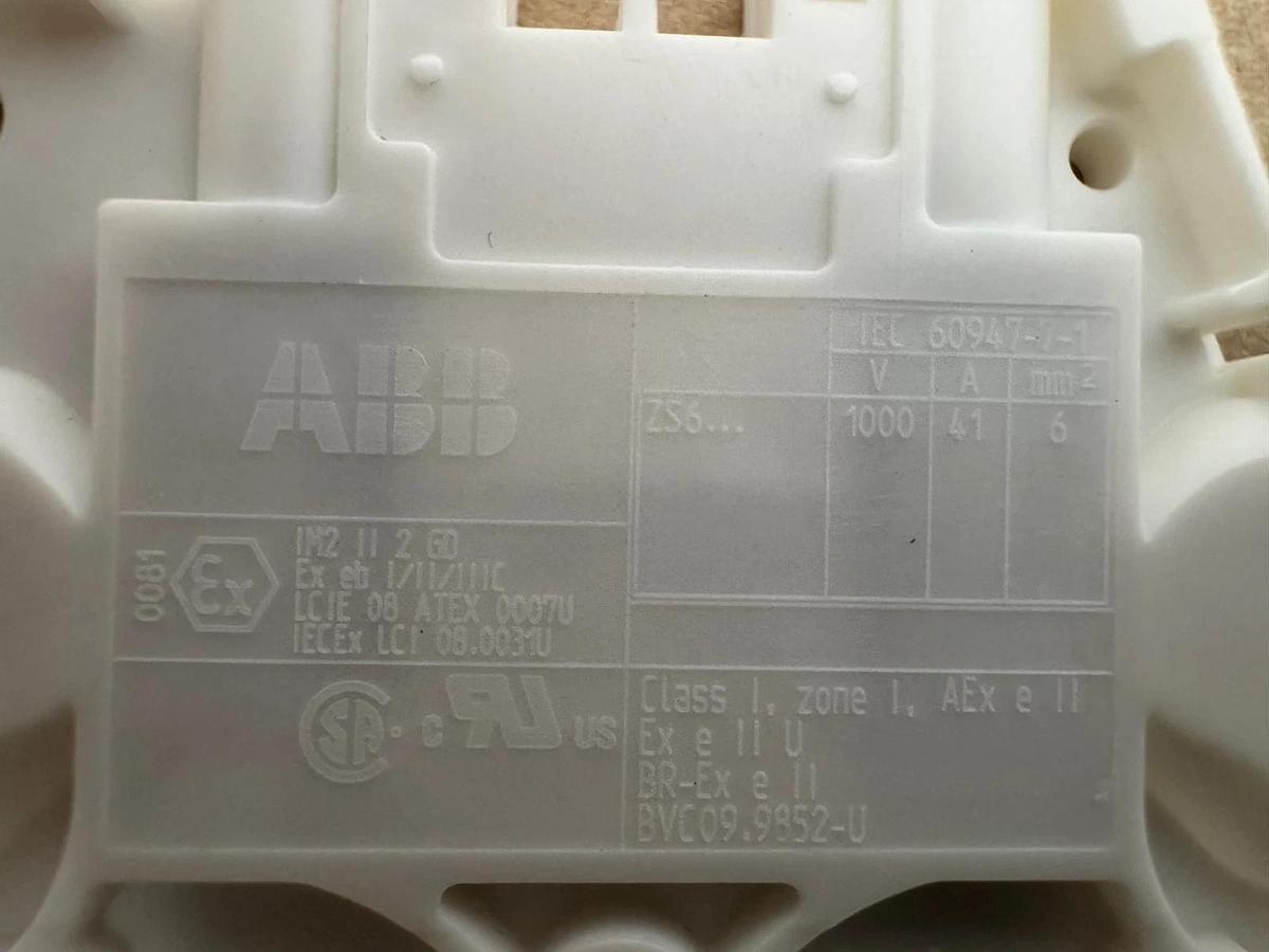 Used ABB 1SNK506065R0000 Terminal Blocks (Qty 50 Pcs) *NEW*