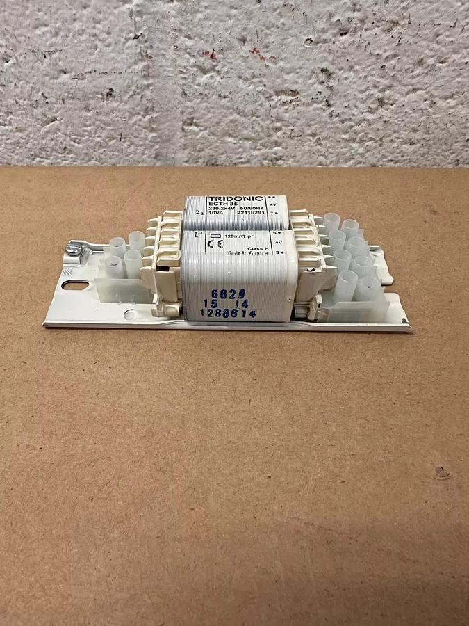 Used Tridonic - ECTH35 - Electronic Ballast 50-60Hz 10VA