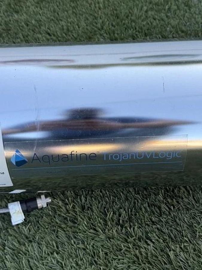 Used Aquafine Corporation TROJANUVLOGIC 02AS20 UV Water Treatment System