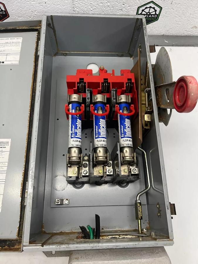 Used Cutler Hammer DH362FDK2WR 600V 60A Heavy Duty Safety Switch