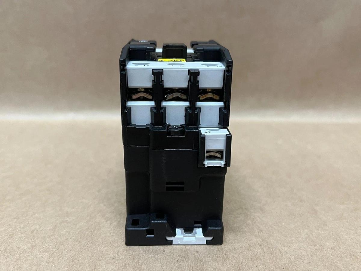 Used Moeller DIL 0A M Contactor, 110...250V, 50...60Hz