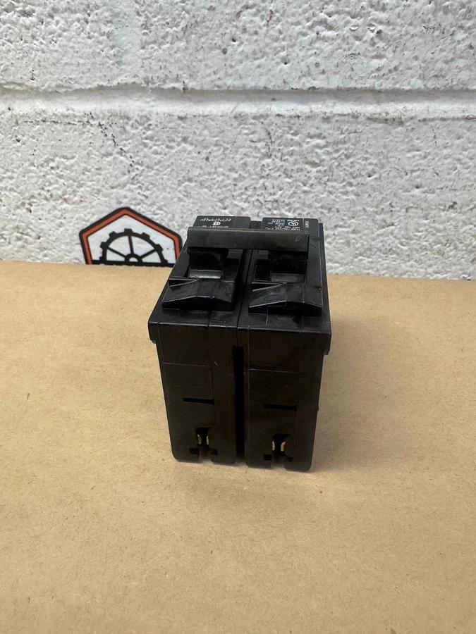 Used Siemens Q2100 2 Pole 100A Circuit Breaker