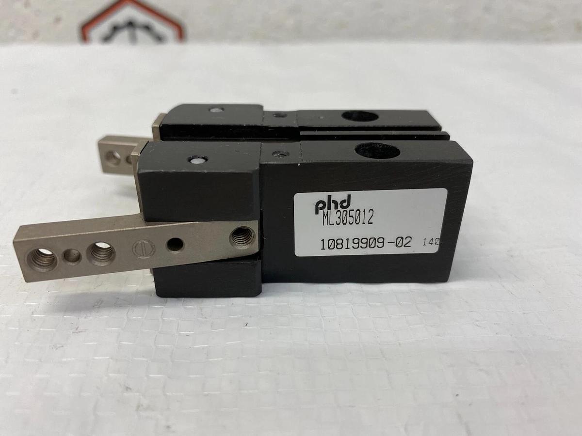 Used PHD ML305012 Miniature Parallel Gripper