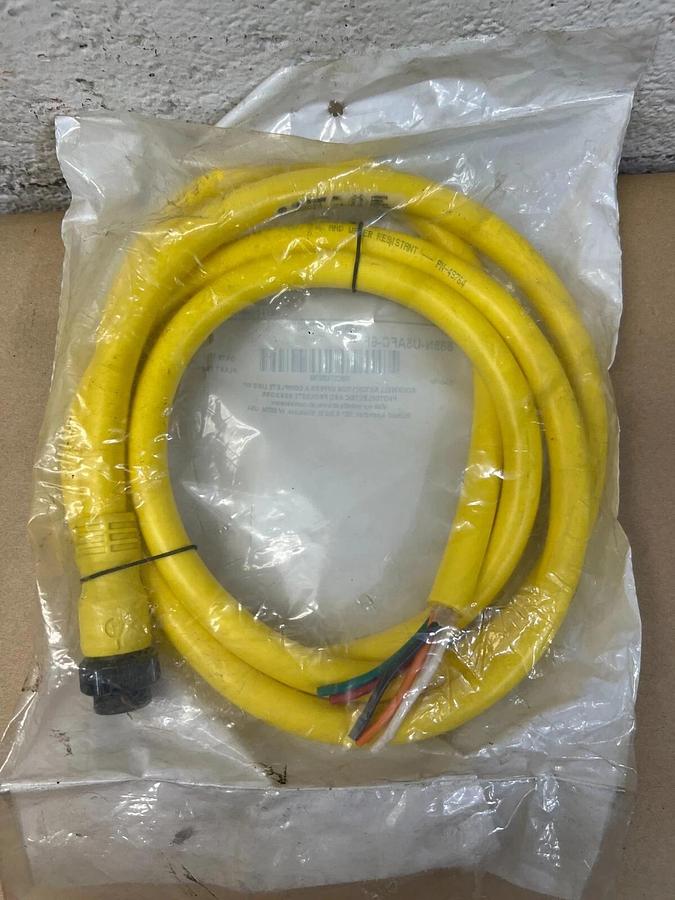 Used Allen Bradley 889N-U5AFC-6F Bulletin 889N QD Cordset, 6 feet