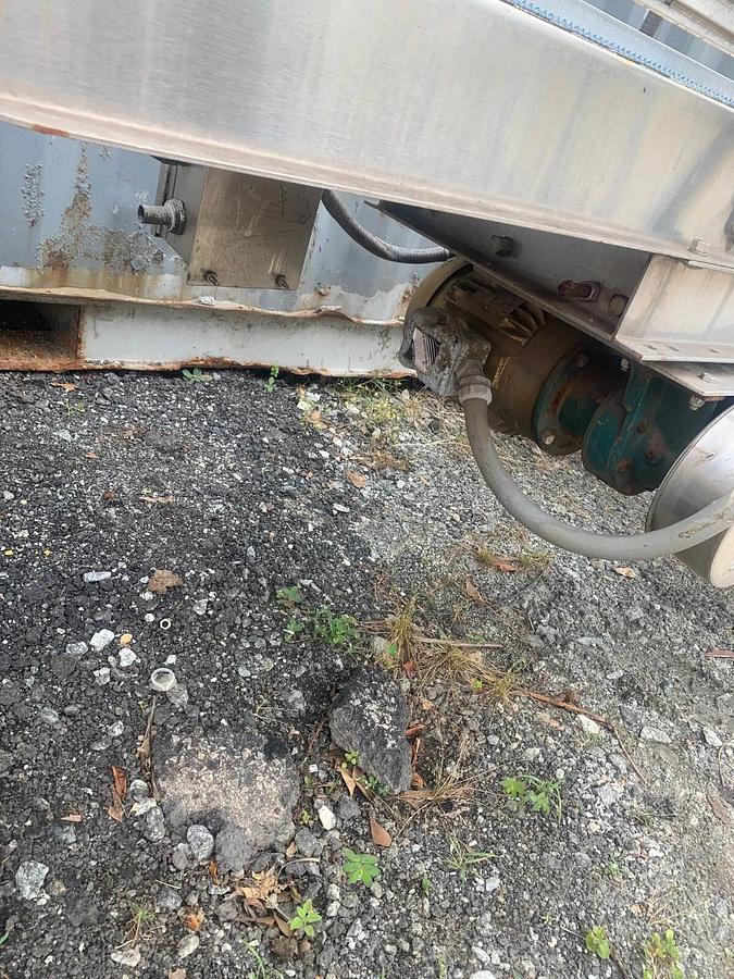 Used Stainless Steel Conveyor, Chevron Belt (9" x96" Belt)