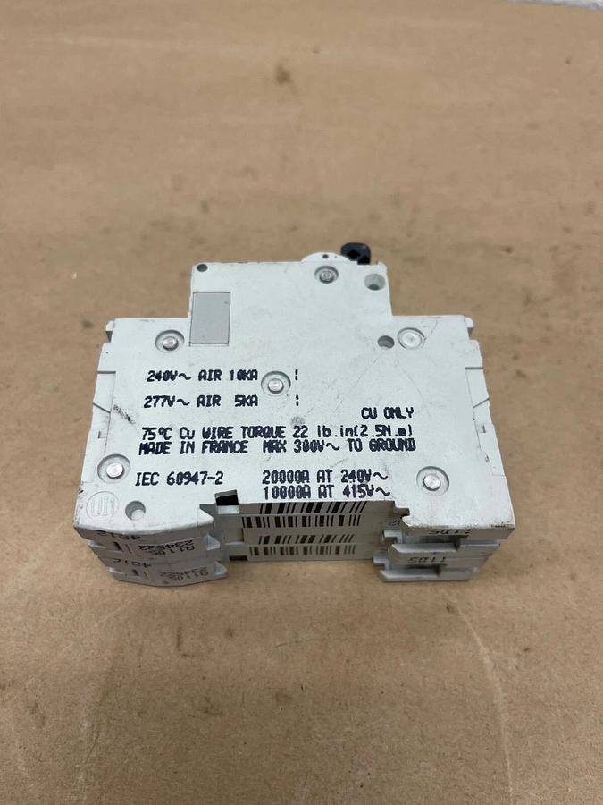 Used Merlin Gerin 24522 Circuit Breaker, D10A 480Y/277V Multi9 C60