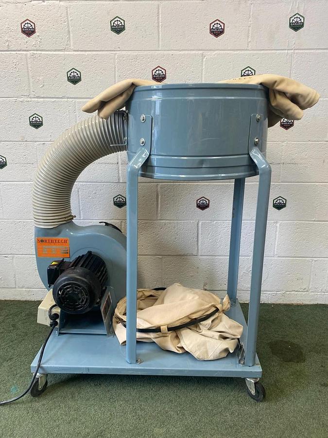 Used NorthTech Industrial Machinery NT-001-3 Dust Collector 2HP 3 ph 230/460V 2/4A