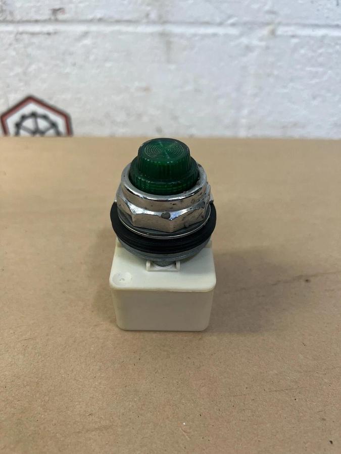 Used Square D 9001 Ser. H Green On Button