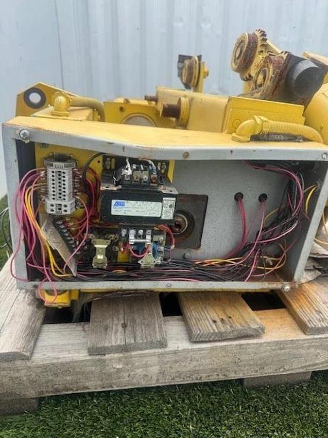 Used Acco 532-20-10486 Electric Hoist, 6000 lbs/3 Ton Capacity