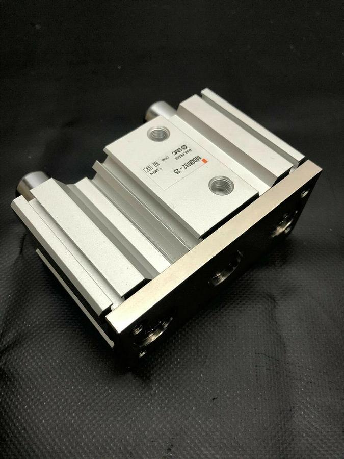 Used SMC MG32-25, MGQ Guided Cylinder w/ Stroke Guide
