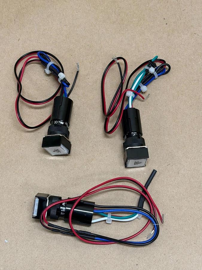 B092MS6RMT 16mm Push Button Switch Square, 3 Pack