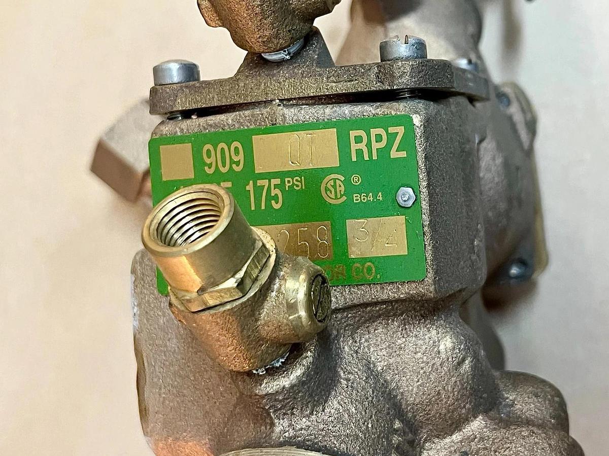 Watts 909-QT 3/4" RPZ Backflow Preventer Assembly *NEW*