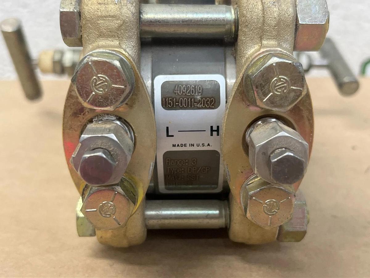 Used Anderson Greenwood M4AVIC Differential Pressure Manifold w/ DP/GP Valve