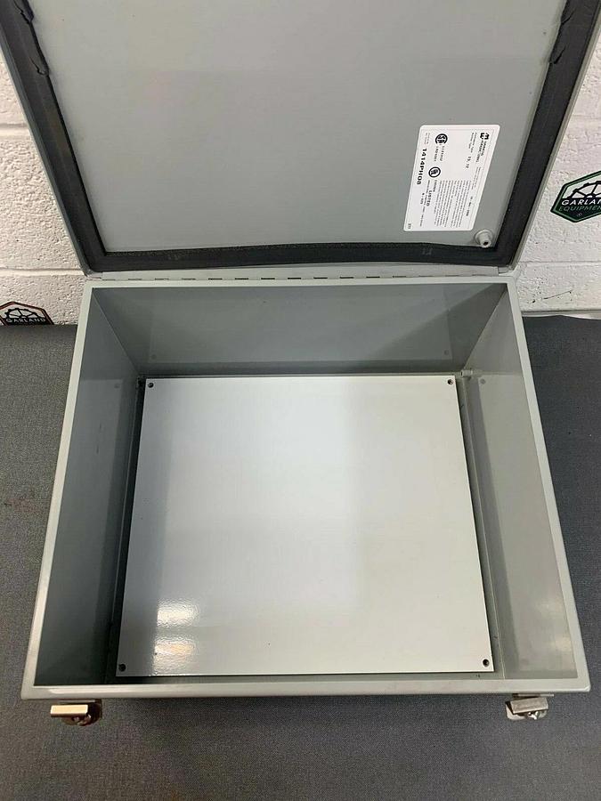 Used Hammond Manufacturing 1414PH08 Enclosure