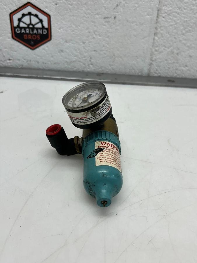 Used Wilkerson 0-160 PSI Pressure Gauge with Filter