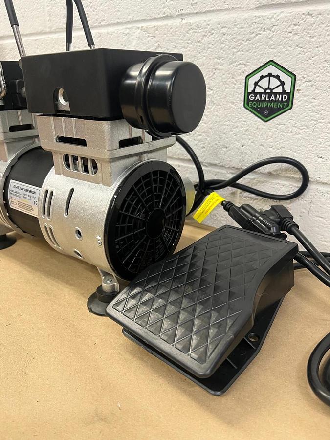 California Air Tools CAT-10TL 110V Oil Free Air Compressor