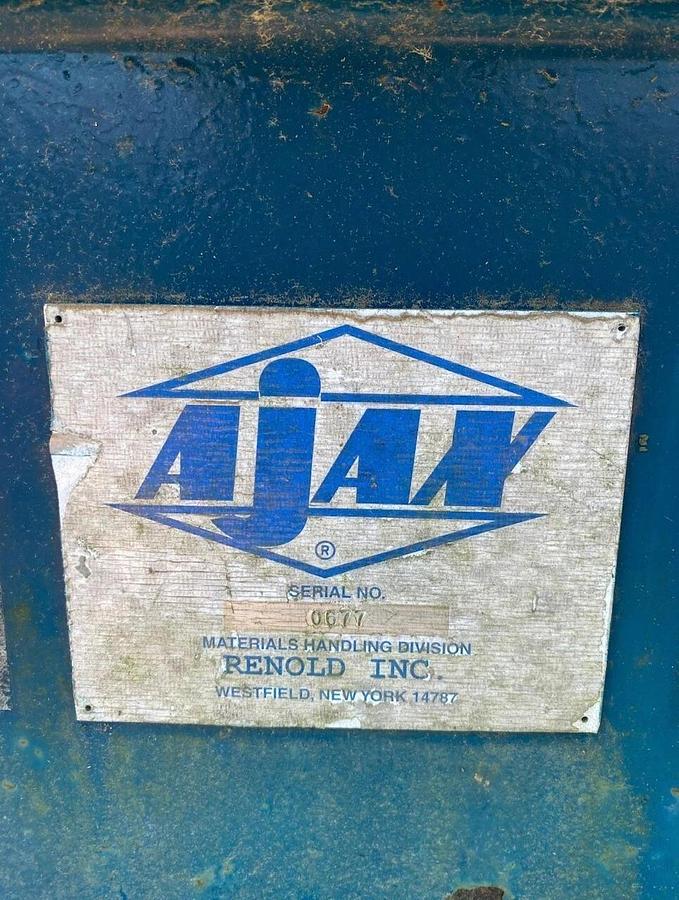 Used Renold Ajax 38” W x 120” L Deck Vibrating Conveyor, Baldor SuperE 1HP @ 1750RPM