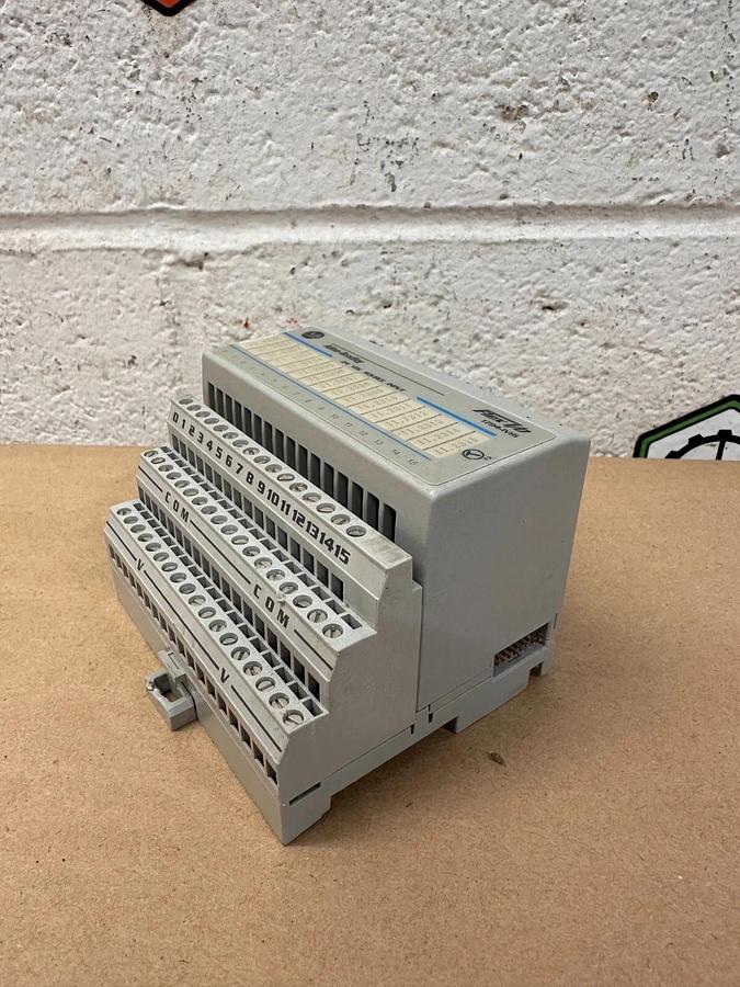 Used Allen Bradley - 1794 IV16 - Flex I/O VCD Source Input with TB3