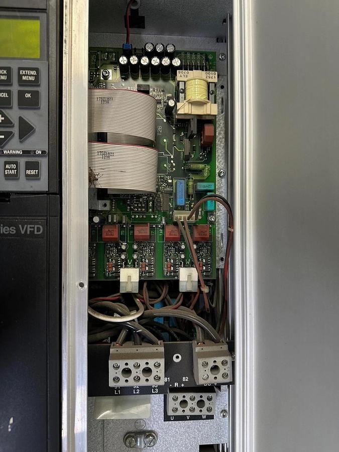 Used TRANE 178B5543 TR1 Series VFD TR16016GT4CN1STR0DLF00A00C0