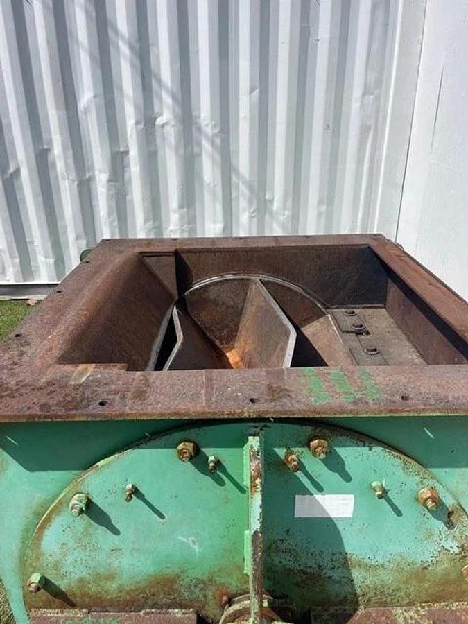Used Rotary Airlock Feeder 30x30, Toshiba 7.5Hp, 1750RPM, Falk 2215J 25 Ratio 24.94:1