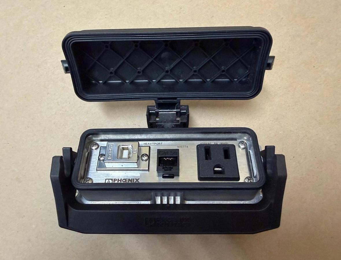 Phoenix Contact 1415774 Heavy Duty Connector Housing *NEW*