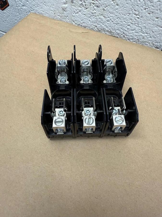 Used Eaton Bussmann JM60030-xCR Fuse Block, 600V, 30A