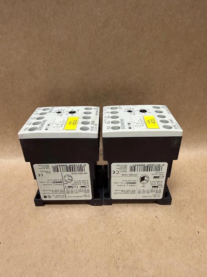 Used Siemens 3RP1000-1AQ30 Timing Relay - Lot of 2