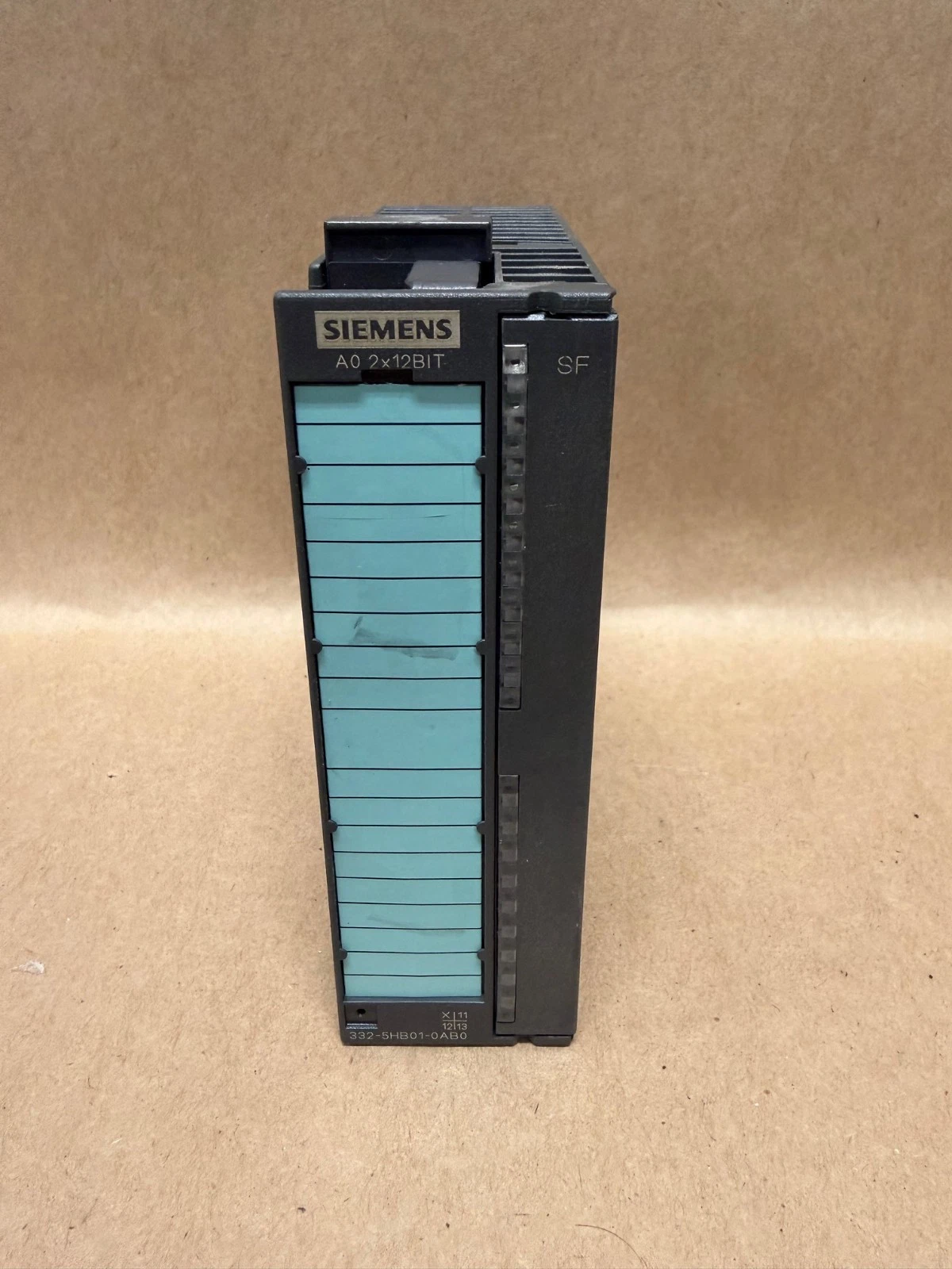 Used Siemens 332-5HB01-0AB0 SIMATIC S7 Analog Output Module