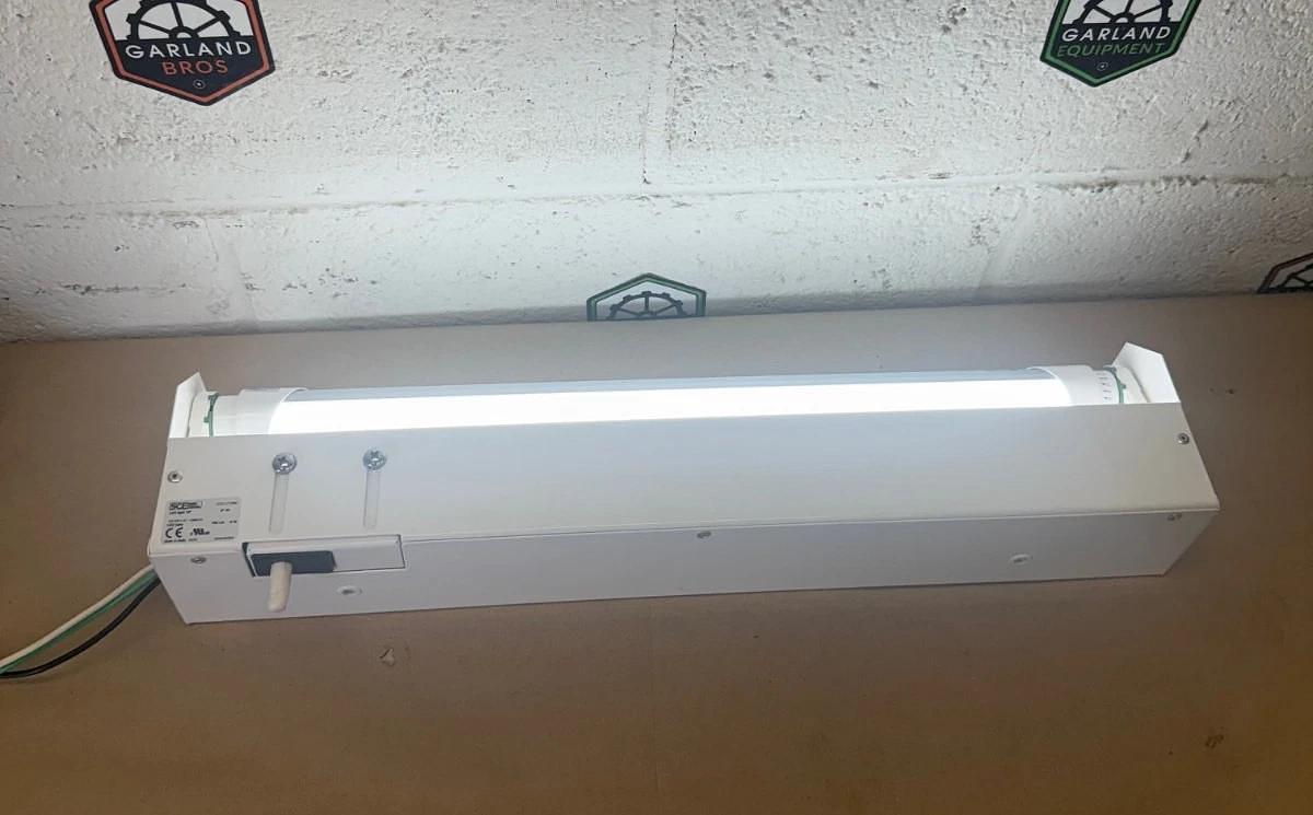 Used Saginaw (SCE) SCE-LF18NO, LED Light 18”, 120-230VAC, 50/60Hz, 700 Lm, 8W