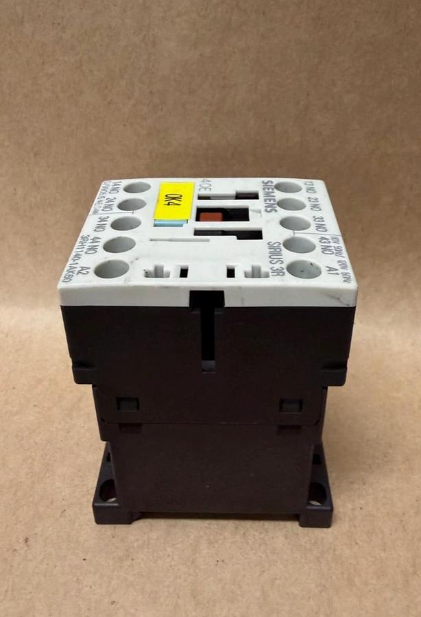 Used Siemens 3RH1140-1AK60 Contactor