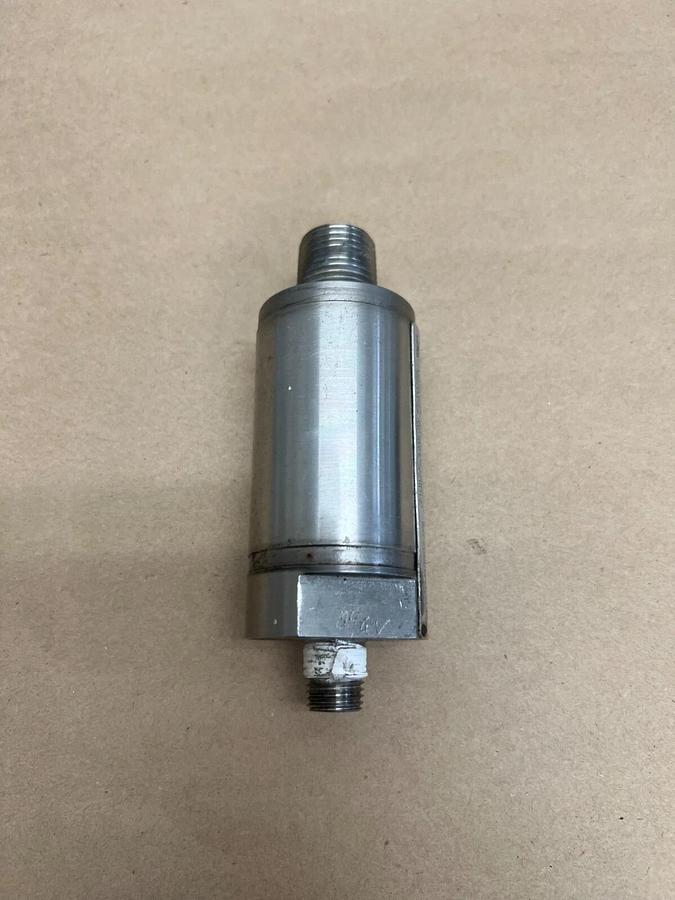 Used Barksdale 425X-04 0-100 PSIG Pressure Transducer