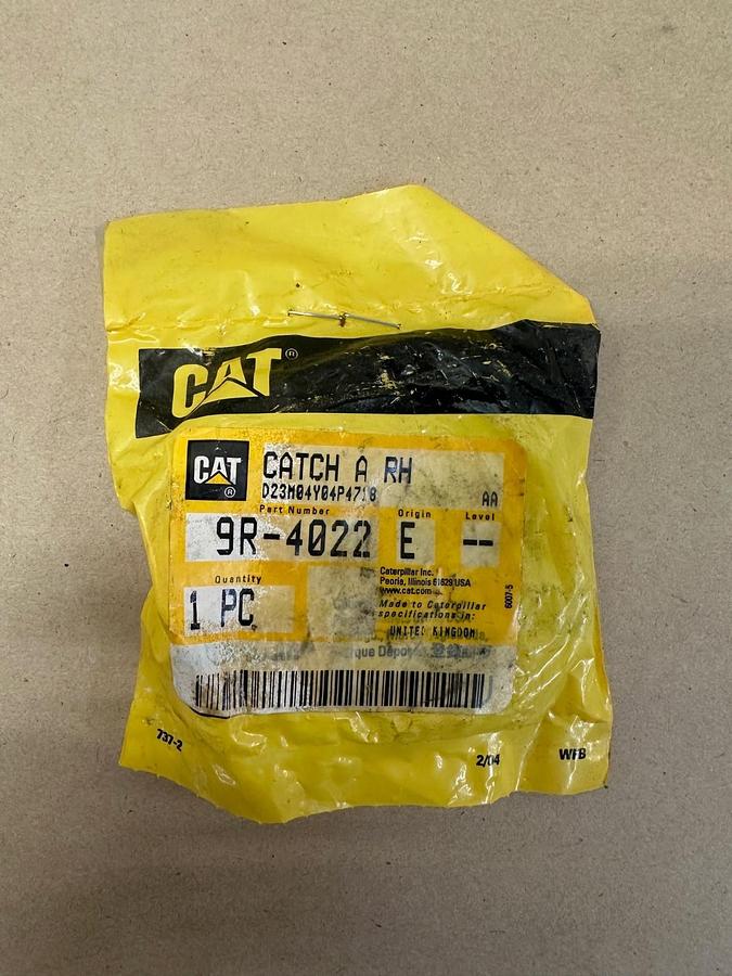 Used CAT 9R-4022 64mm Long Window Catch *NEW*