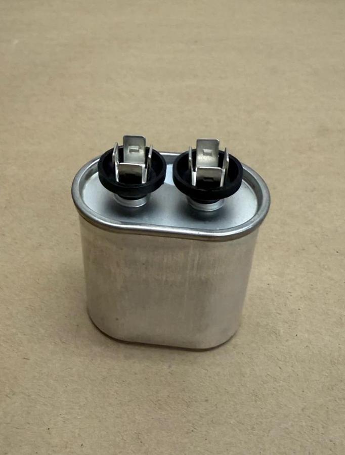 Genteq 97F5583 Capacitor, 50/60 Hz, 440 VAC *NEW*