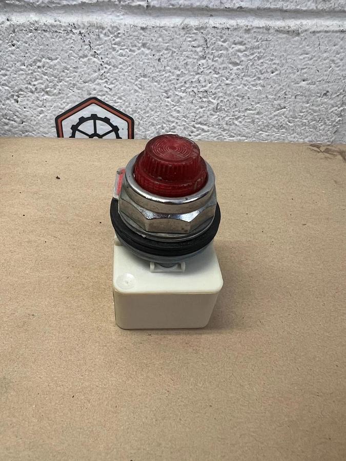 Used Square D 9001 Ser. H Red Off Button