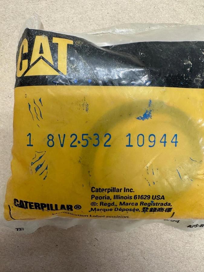 Used CAT 8V-2532 Seal Kit *NEW*
