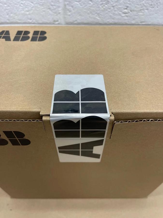 Used ABB ACS380-040C-12A6-4+K454 AC Drive, Drive SW: V2.17.3.4 *FACTORY SEALED*