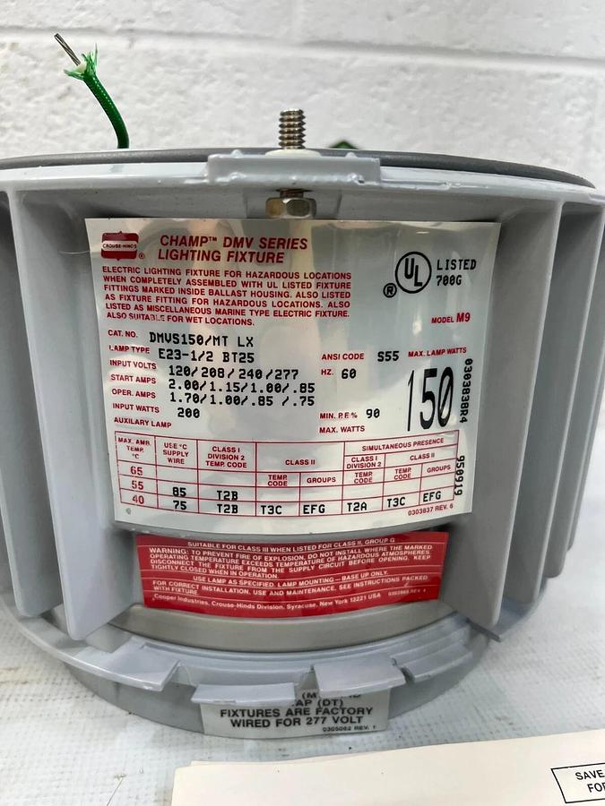 Crouse-Hinds DMVS2A150GP/MT-LX Model M9 Champ DMV Series Lighting Fixture 150W